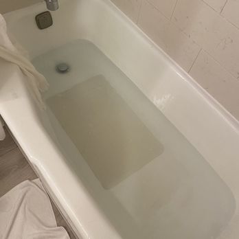 Sheraton Kauai Coconut Beach Resort - The shower drain clogged and filled with soapy water during our showers. Gross - Hotels Near Me - Kapaa, Hawaii