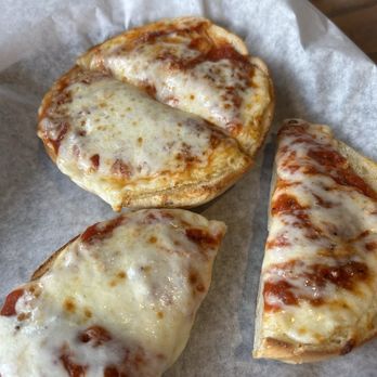 New York Bagel Cafe - Pizza bagel - Bakeries Near Me - Tulsa, Oklahoma New York Bagel Cafe - Pizza bagel - Bakeries Near Me - Tulsa, Oklahoma