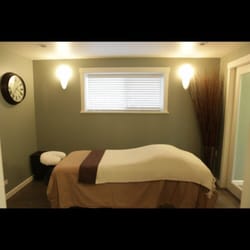Leah Yallop Massage Therapy