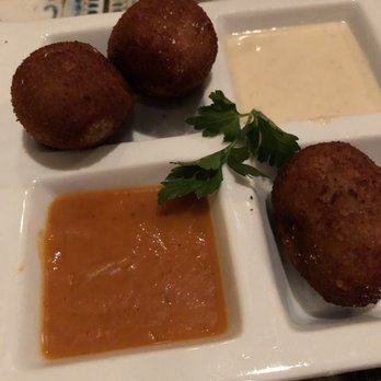 Dali Restaurant & Tapas Bar - Croquetas de Pollo - Spanish Near Me - Somerville, Massachusetts Dali Restaurant & Tapas Bar - Croquetas de Pollo - Spanish Near Me - Somerville, Massachusetts
