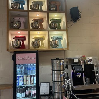 Stan's Donuts & Coffee - Coffee & Tea Near Me - Chicago, Illinois Stan's Donuts & Coffee - Coffee & Tea Near Me - Chicago, Illinois