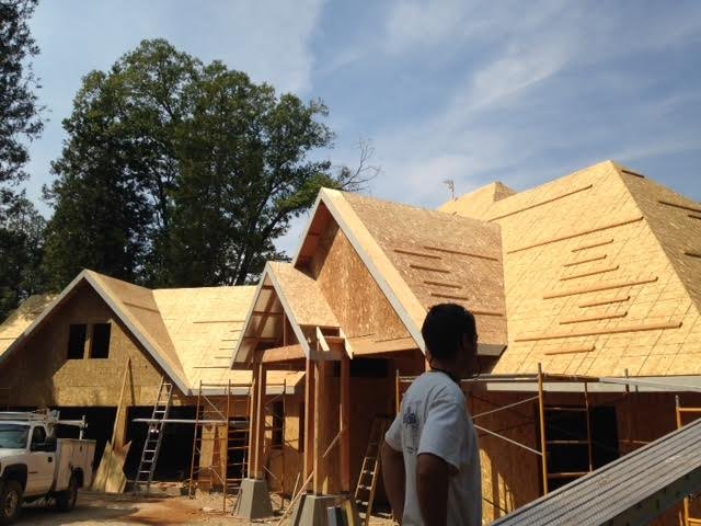 Slide of Sun's Roofing