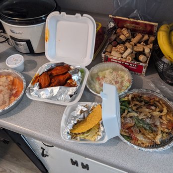 Mexi-Wing VII - Dinner + a lot of leftovers. Love the portion size! - Mexican Near Me - Chattanooga, Tennessee