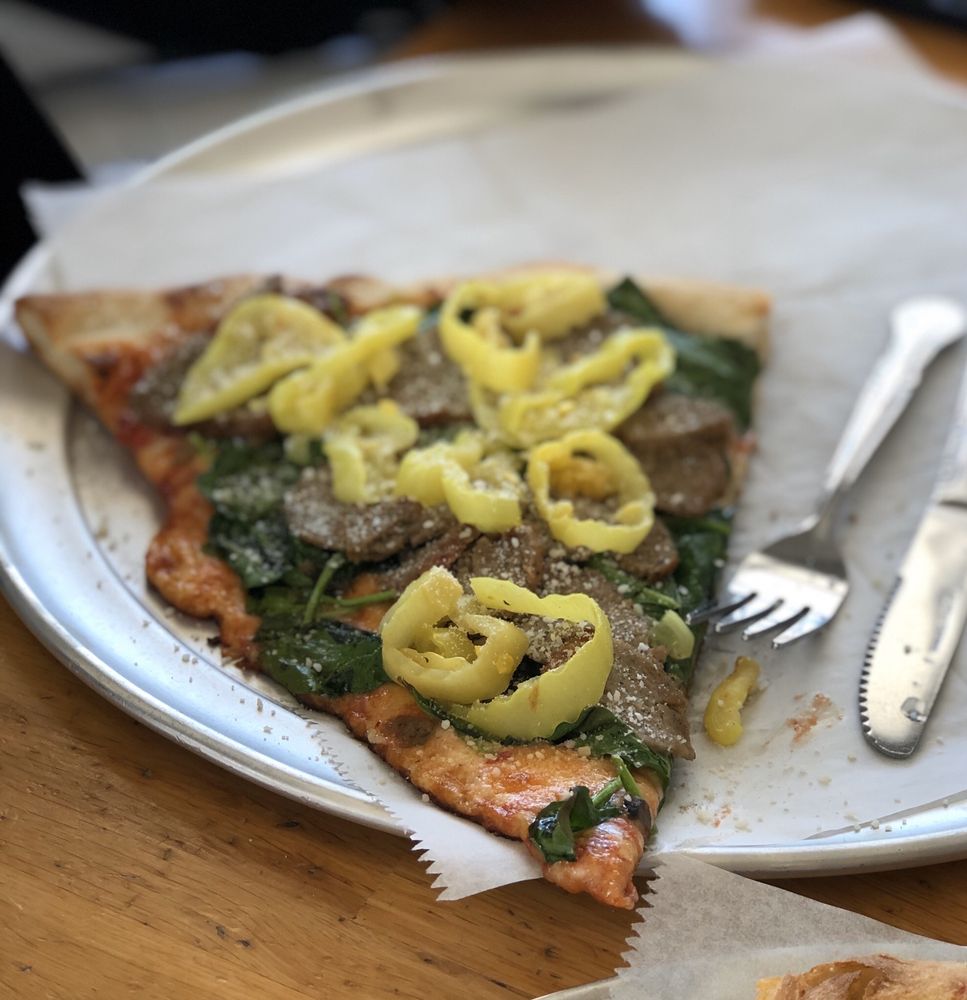 Fellini's Pizza Buckhead, Atlanta Roadtrippers