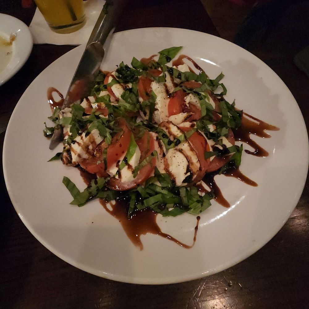 Calo Ristorante - Pizza Near Me - Chicago, Illinois Calo Ristorante - Pizza Near Me - Chicago, Illinois
