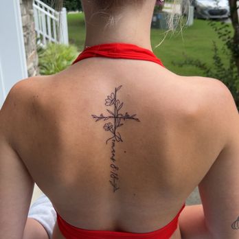 Jenna’s Ink - Dainty cross tattoo - Tattoo Near Me - Wake Forest, North Carolina