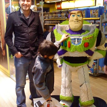 Hamleys - Toy Stores Near Me - London, XGL Hamleys - Toy Stores Near Me - London, XGL