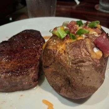 LongHorn Steakhouse - 9 oz Filet Mignon and loaded baked potato - Steakhouses Near Me - Hollywood, Florida LongHorn Steakhouse - 9 oz Filet Mignon and loaded baked potato - Steakhouses Near Me - Hollywood, Florida