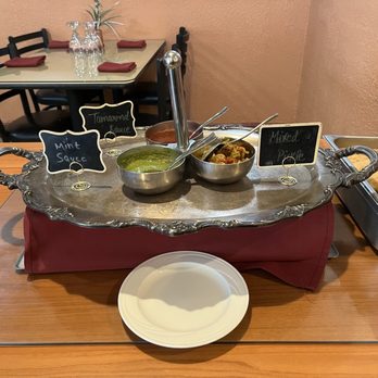 Masala House - Sauce options. Lunch buffet $18.99 - Indian Near Me - Concord, California