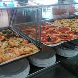El Paso - Abierto desde las 6 de la mañana. Desayunos almuerzos con cocas caseras y bocadillos y menús diarios