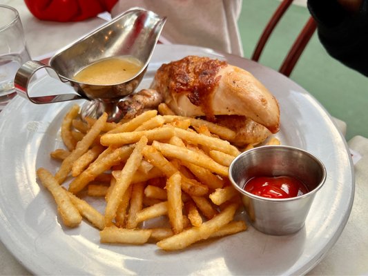 Manny’s Bistro by null