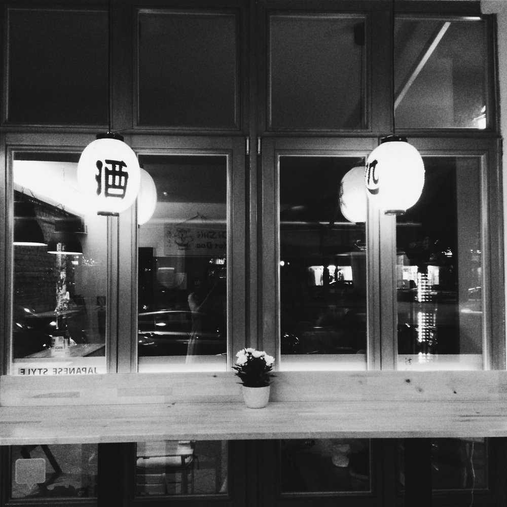 Oishii Hot Dog - Hot Dogs Near Me - Berlin, BE Oishii Hot Dog - Hot Dogs Near Me - Berlin, BE