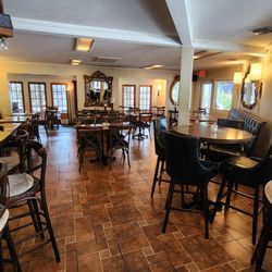 Santa Fe - Inside from entrance