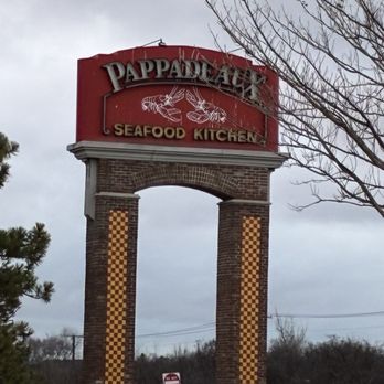 Pappadeaux Seafood Kitchen - Cajun/Creole Near Me - Westmont, Illinois Pappadeaux Seafood Kitchen - Cajun/Creole Near Me - Westmont, Illinois