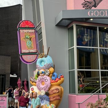Voodoo Doughnut - Bakeries Near Me - Orlando, Florida Voodoo Doughnut - Bakeries Near Me - Orlando, Florida