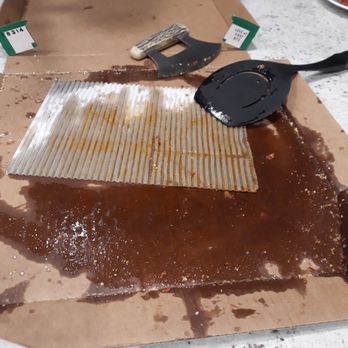 Marco's Pizza - The pizzas are VERY oily.  We use paper towels to absorb some of the oil before eating. - Pizza Near Me - Henderson, Nevada