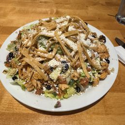 GRILLED CORN & BLACK BEAN TACO SALAD GRILLED CORN & BLACK BEAN TACO SALAD