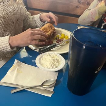 Cope's Knotty Pine Cafe - Breakfast & Brunch Near Me - Bakersfield, California