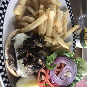 Wright Bros Cafe & Grille - Mushroom Swiss burger - Cafes Near Me - Honolulu, Hawaii