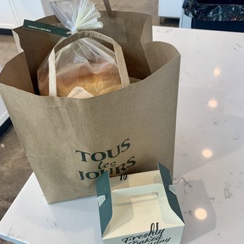 Tous Les Jours - Coffee & Tea Near Me - Happy Valley, Oregon Tous Les Jours - Coffee & Tea Near Me - Happy Valley, Oregon