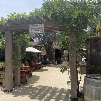 Forgotten Barrel Winery - Wine Tasting Room Near Me - Escondido, California