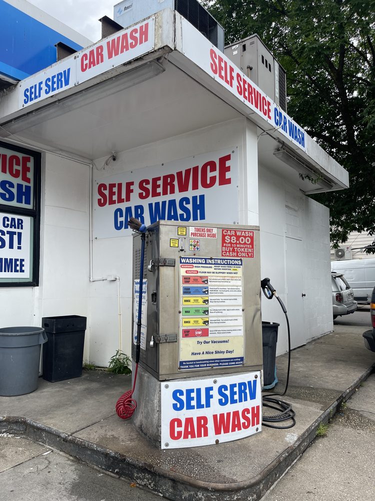 Car Wash At Gulf Gas Station New - O 