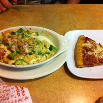 Fazoli's - Chicken broccoli bake and pizza - Italian Near Me - Oklahoma City, Oklahoma Fazoli's - Chicken broccoli bake and pizza - Italian Near Me - Oklahoma City, Oklahoma