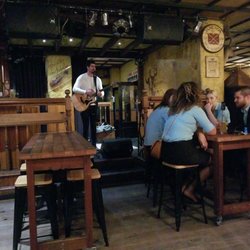 King O'Malley's - Typical Irish pub. Great grilled fish & chips.