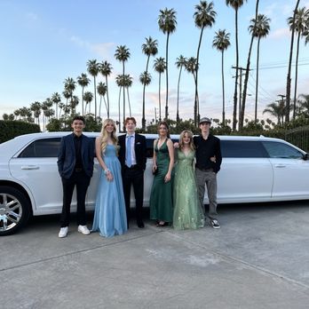 Ultimate Limousines - Limos Near Me - Orange, California Ultimate Limousines - Limos Near Me - Orange, California