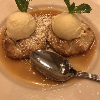 Maggiano's Little Italy - Apple crostada - Italian Near Me - Hackensack, New Jersey Maggiano's Little Italy - Apple crostada - Italian Near Me - Hackensack, New Jersey