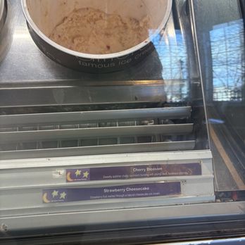 Moonlight Creamery - Ice Cream & Frozen Yogurt Near Me - Fairport, New York Moonlight Creamery - Ice Cream & Frozen Yogurt Near Me - Fairport, New York