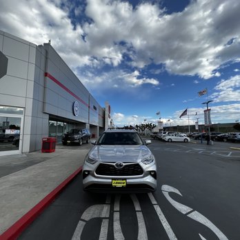 Longo Toyota - Car Dealers Near Me - El Monte, California Longo Toyota - Car Dealers Near Me - El Monte, California