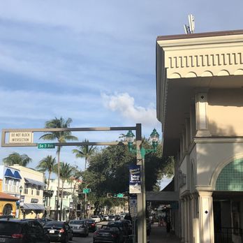 Atlantic Ave - Landmarks & Historical Buildings Near Me - Delray Beach, Florida