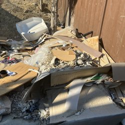 Gabriel's Junk Removal - The bulk of the pile of junk. Missing is a stack of 10-20 wood planks.
