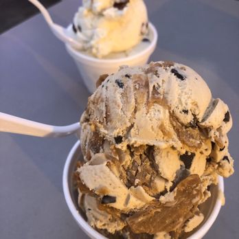 Papa's Ice Cream - Ice Cream & Frozen Yogurt Near Me - Warwick, Rhode Island Papa's Ice Cream - Ice Cream & Frozen Yogurt Near Me - Warwick, Rhode Island