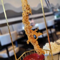 Liuyishou Hotpot - Dragon Beard Fried Pork