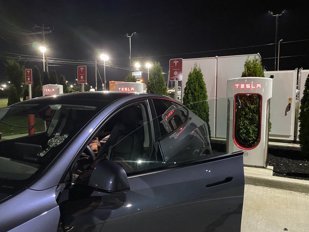 TESLA SUPERCHARGER CARLISLE Updated August 2024 1720 Harrisburg Pike, Carlisle