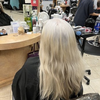 Bushire Salon & Spa - Hair Salons Near Me - Orange, California