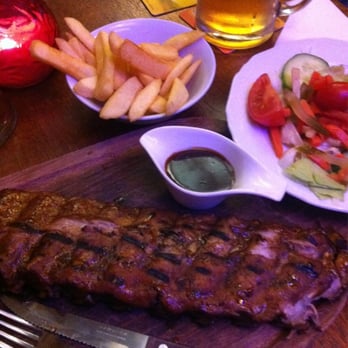 Mendoza - Spareribs, lecker Gewürzt (anders als gewöhnlich) mit einer sehr guten Barbeque Soße. - Steakhouses Near Me - Amsterdam, New Hampshire