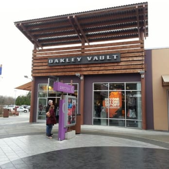 Oakley Vault - Store front - Accessories Near Me - Tulalip, Washington Oakley Vault - Store front - Accessories Near Me - Tulalip, Washington