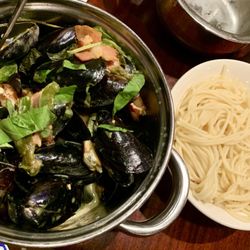 Pan-Roasted Bourbon Mussels Dinner