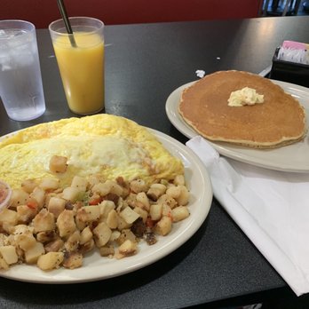 1431 Cafe - Chorizo omelette - American Near Me - Cedar Park, Texas
