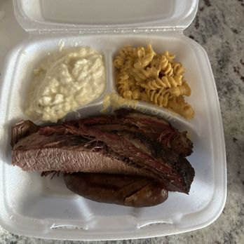 Miss Phyllis Pit BBQ - 2 Meat Plate (brisket & sausage) - Food Trucks Near Me - Terrell , Texas