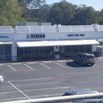 El Vecino - Fifteen minutes before El Vecino opens ALL these spots and more start filling. - Tex-Mex Near Me - Dallas, Texas