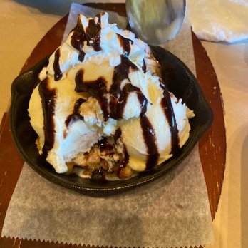 Crab Corner - Skillet Ice Cream Sundae get the waffle - Seafood Near Me - Las Vegas, Nevada