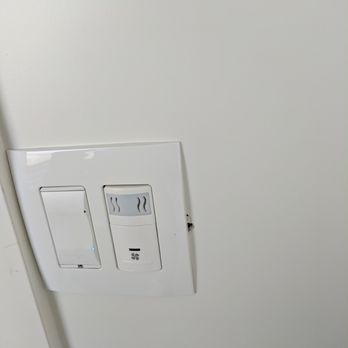 Galos Drywall - They cut the hole for the plugs too big in many places. Refused to come back to fix it. - Drywall Installation & Repair Near Me