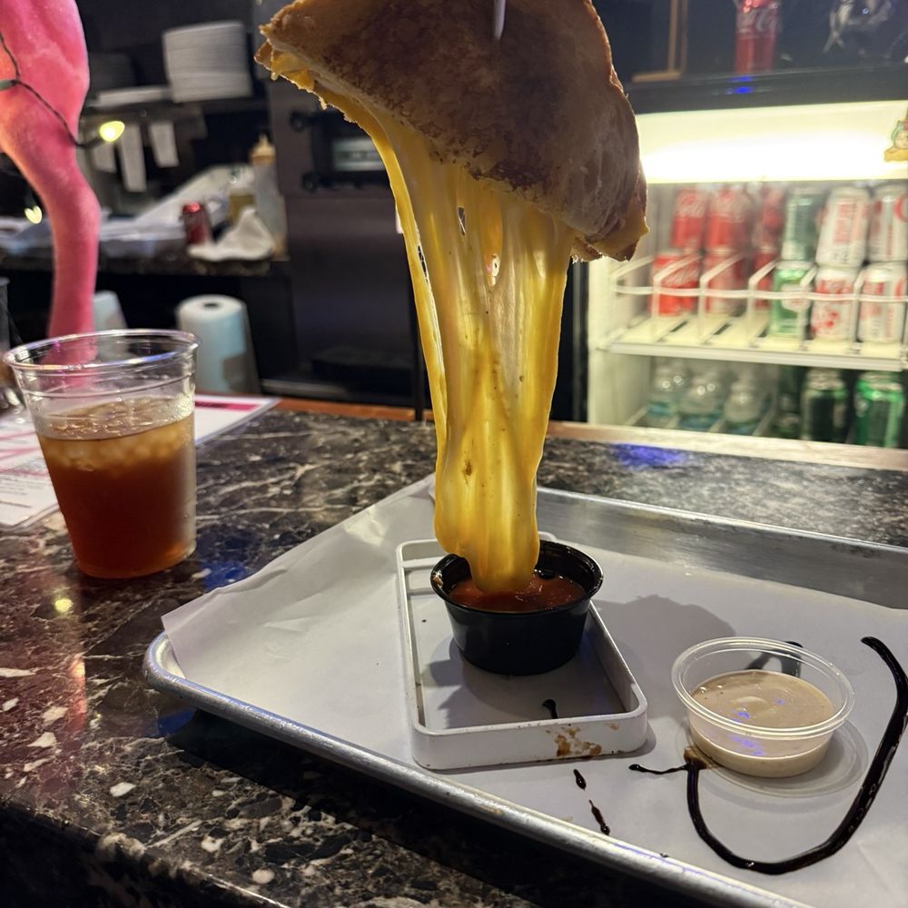 Grilled Cheese Gallery - A Night in Amsterdam Sandwich - Ice Cream & Frozen Yogurt Near Me - St. Augustine, Florida