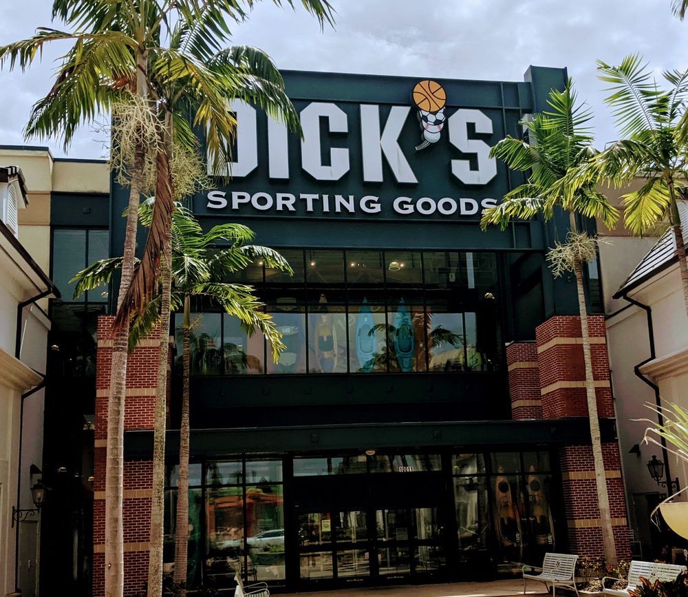 DICK’S SPORTING GOODS Updated October 2024 23 Photos & 27 Reviews 10011 Gulf Center Dr