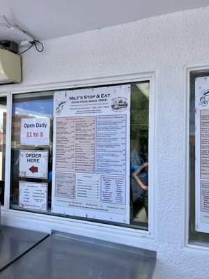 Milt's Stop & Eat by null