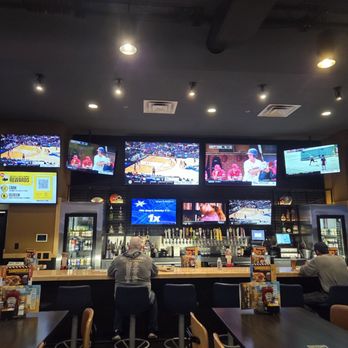 Buffalo Wild Wings - Chicken Wings Near Me - Mount Vernon, Ohio Buffalo Wild Wings - Chicken Wings Near Me - Mount Vernon, Ohio
